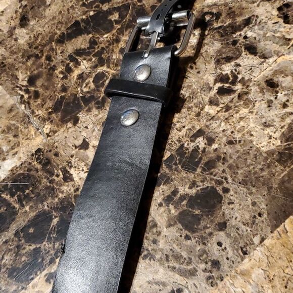 1.5 inch pyramid studded belt - pink and purple - Picture 3 of 5